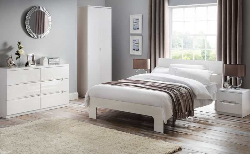 Lexington - Bedroom & Living