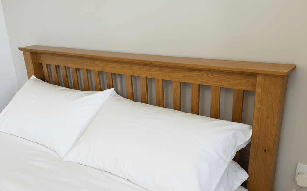 Arlo Solid Oak Low Footend Bed - Timeless Shaker Design - Luminex FurnitureBedAMS004