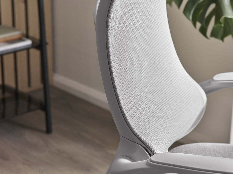 Arnold Grey Mesh Office Chair – Ergonomic & Adjustable - Luminex FurnitureOffice ChairARC001