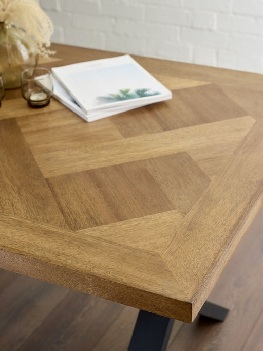 Augusta Dining Table - Luminex FurnitureDining TableARO001
