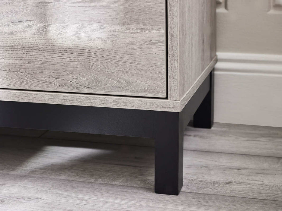 Blake 4 Drawer Chest – Grey Oak - Luminex FurnitureChest of drawersBAL103