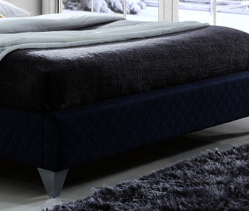 Brooklyn Bed Blue Fabric - Luminex FurnitureBedBRO46BLUE