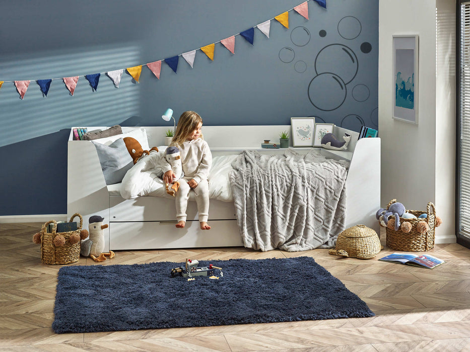 Calder Day Bed with Storage – All White - Luminex FurnitureDay BedsCYC001