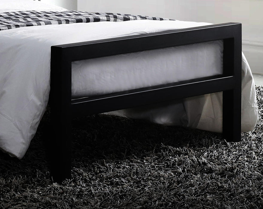 City Block Black Metal Bed - Luminex FurnitureBedCIT3