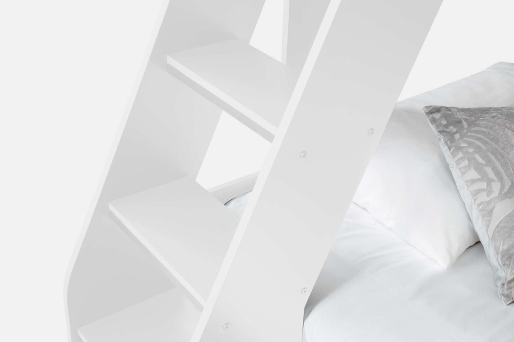 Dreamcatcher Triple Sleeper White – Space - Saving Bed - Luminex FurnitureBunk BedDOM101