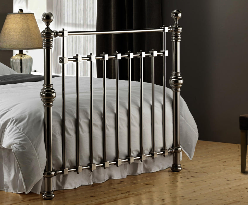 Edward Chrome Metal Bed - Luminex FurnitureBedEDW46CHR