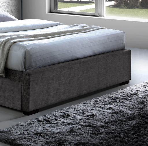 Hamilton Light Grey Fabric Bed - Luminex FurnitureBedHAMIL46LGREY