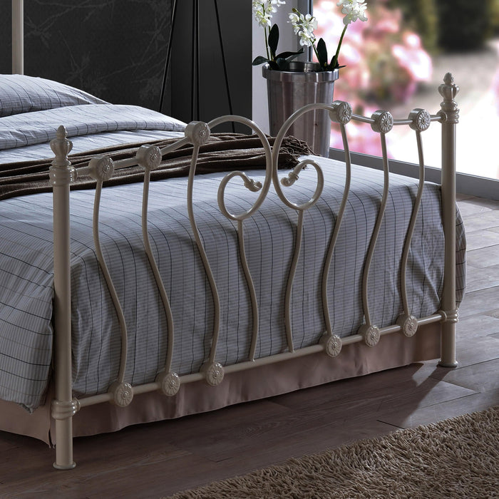 Inova Bed – Ivory Metal Victorian Style Frame | 4 Sizes - Luminex FurnitureBedINO3