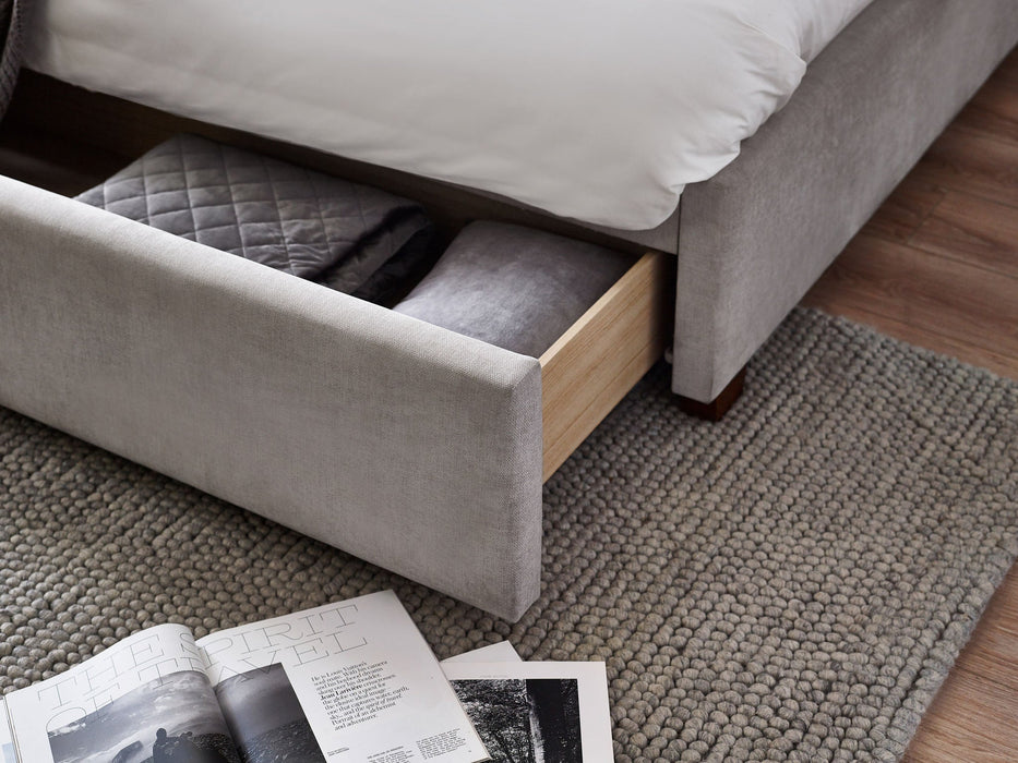 Isolde Bed - Grey - Luminex FurnitureFabric BedsSAV006