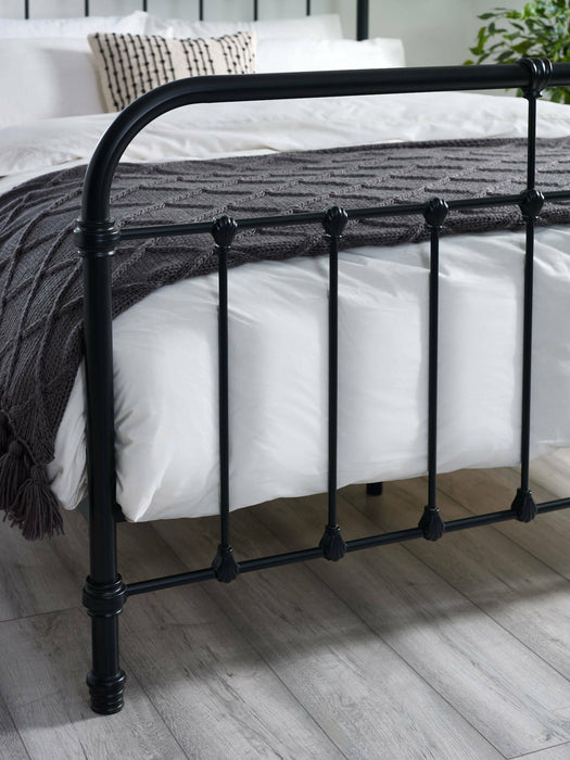 Liam Metal Bed - Luminex FurnitureMetal BedsLOG001