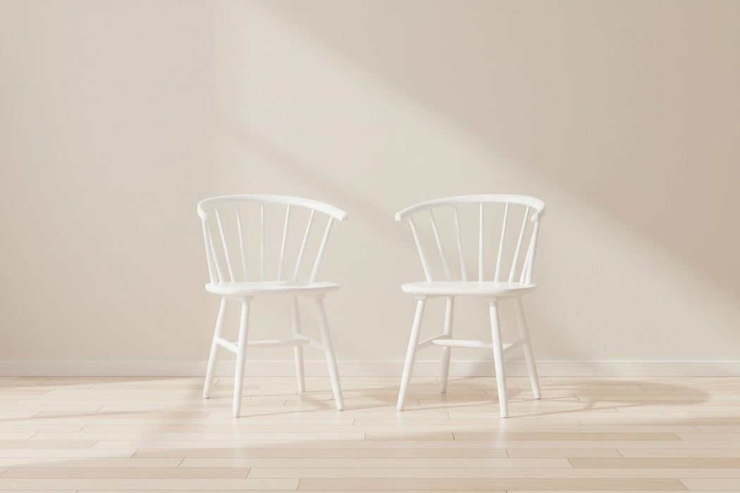 Maeva Spindle Back Dining Chairs – Set of 2 - Luminex FurnitureChairsMOD322