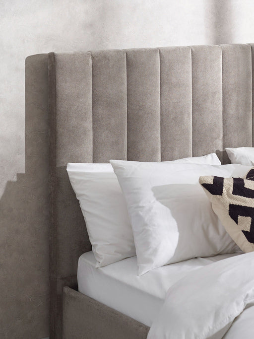 Marlow Grey Chenille Panel Bed - Luminex FurnitureFabric BedsELO001
