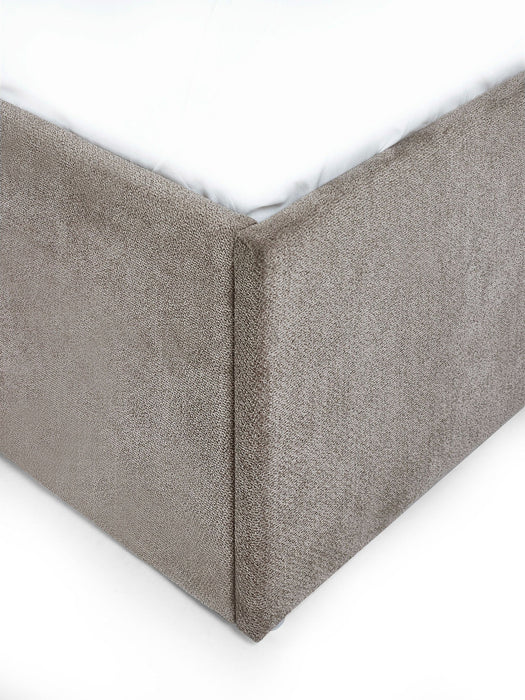 Marlow Grey Chenille Panel Bed - Luminex FurnitureFabric BedsELO001