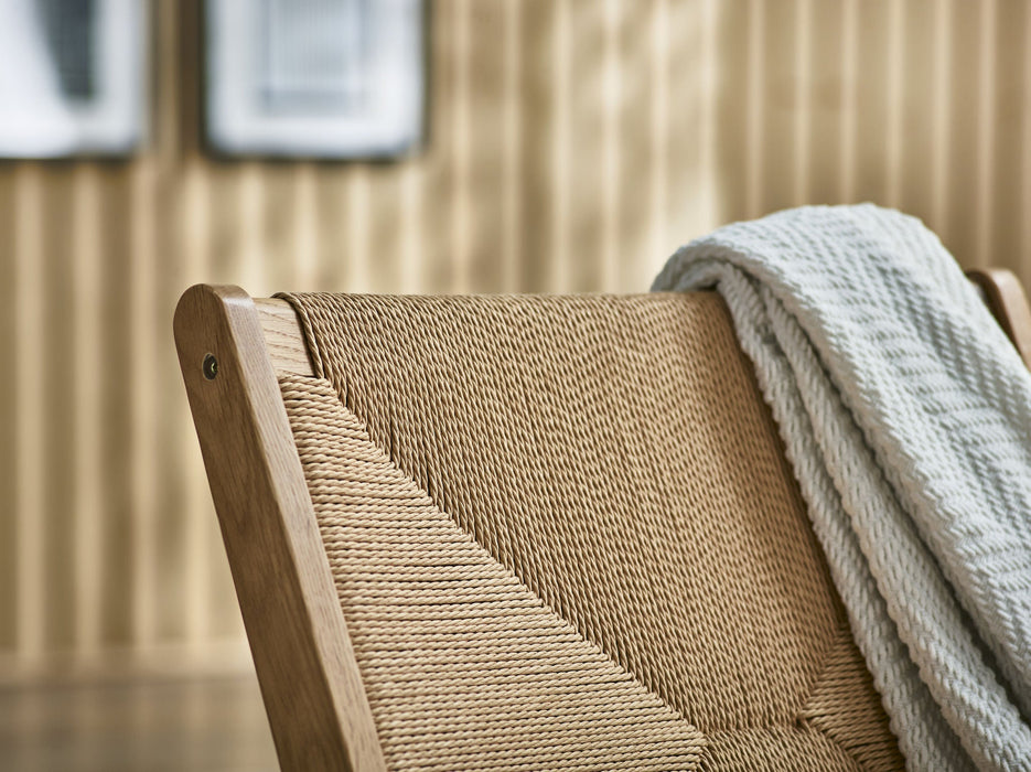 Truva Chair – Black or Oak Minimalist Armchair - Luminex FurnitureOccasional ChairsICA002