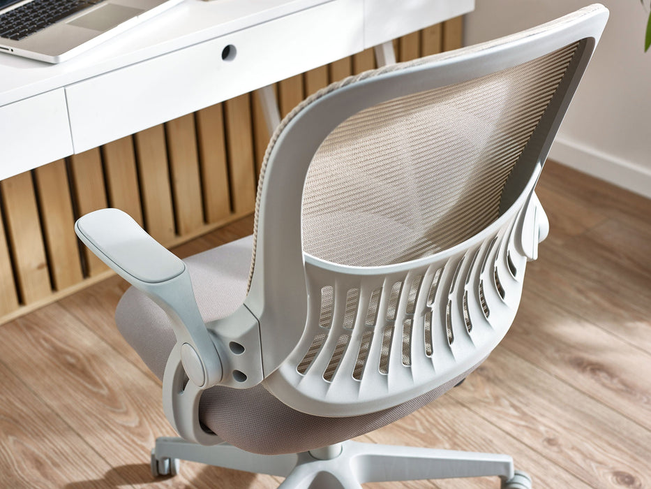Verilo Grey Mesh Office Chair – Adjustable & Ergonomic - Luminex FurnitureOffice ChairJUN001
